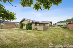 Villa på Benediktevej 7, 9320 Hjallerup