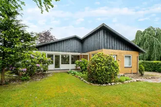 Villa på Toften 7, Kollemorten, 7323 Give