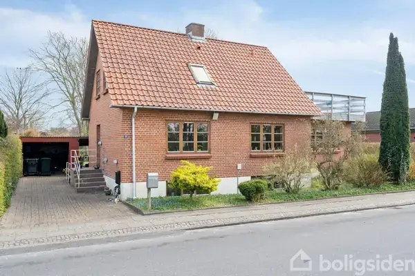 Villa på Sportsvej 15, 7441 Bording