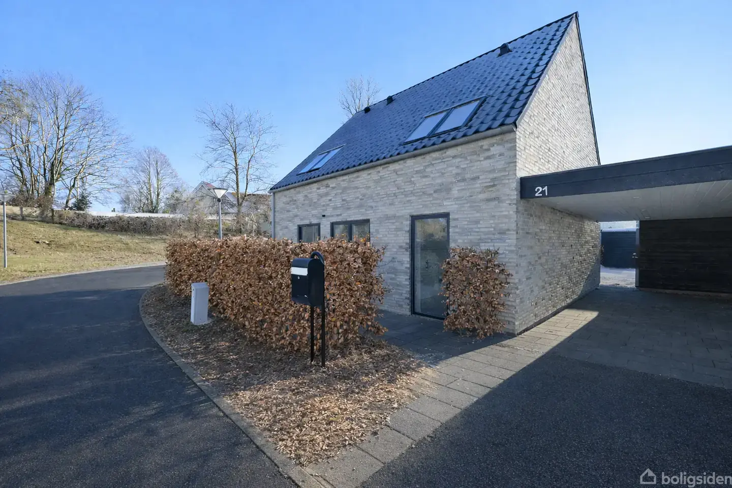 Ny villa anno 2021 med perfekt indretning-/ og beliggenhed samt A-energimærke !