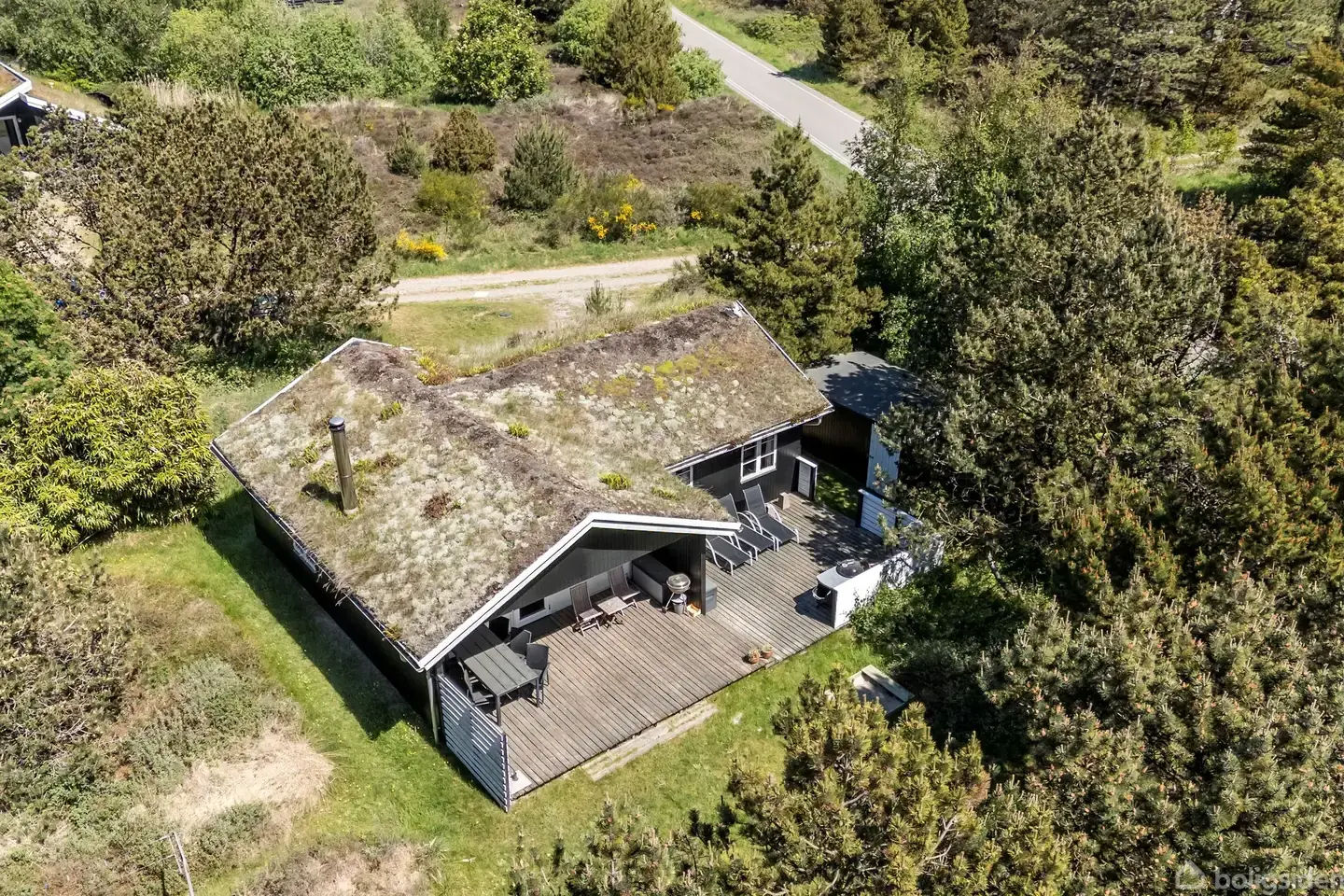 Hyggeligt og velholdt sommerhus i Bolilmark.