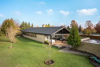 Villa på Ellehegnet 13, Trørød, 2950 Vedbæk