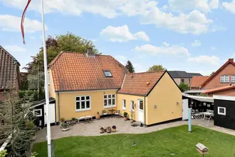Villa på Landevejen 22, 8350 Hundslund