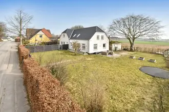 Rækkehus på Hærvejen 246A, Kollemorten, 7323 Give