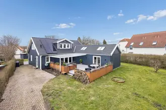 Villa på Amtsskrivervej 10, 4671 Strøby