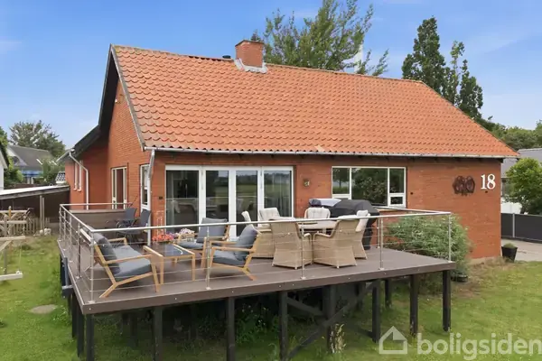 Villa på Fjordvej 18, 5330 Munkebo