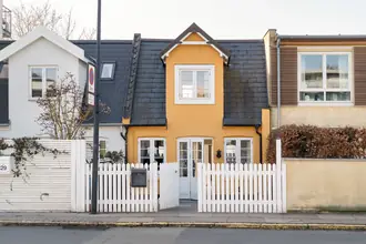 Villa på Strandvejen 331, 2930 Klampenborg