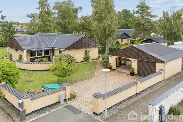 Villa på Gustav Wieds Vej 3, 8500 Grenaa