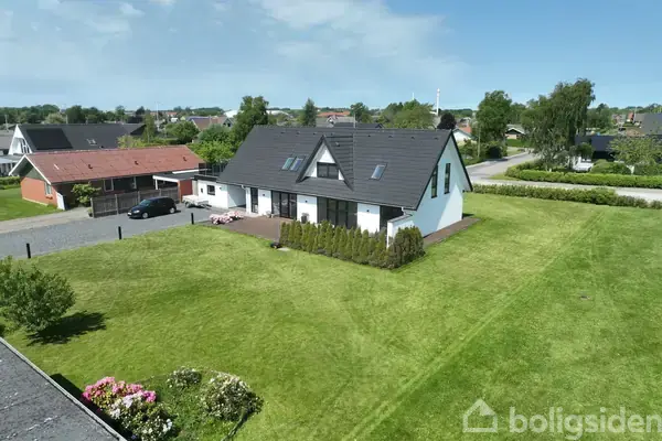 Villa på Højlundsvej 40, 9750 Østervrå
