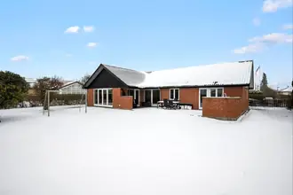 Villa på Kong Valdemars Vej 41, Thorning, 8620 Kjellerup