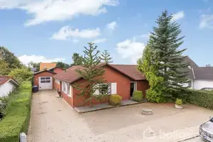 Villa på Allegade 37, 6650 Brørup