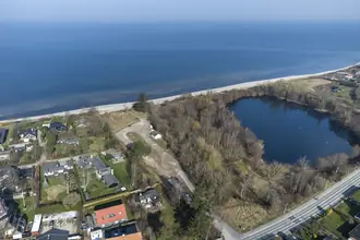 Helårsgrund på Dr Mølle Strandvej 548A, 3120 Dronningmølle