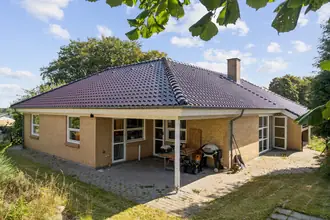 Villa på Egevej 2, Salten, 8653 Them