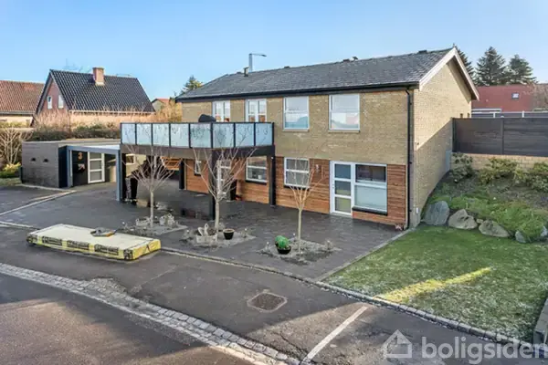 Villa på Lundgårdsvej 3, 8270 Højbjerg
