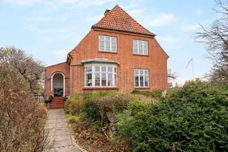 Villa på Trekløvervej 2, 2400 København NV