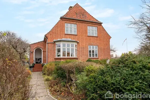 Villa på Trekløvervej 2, 2400 København NV