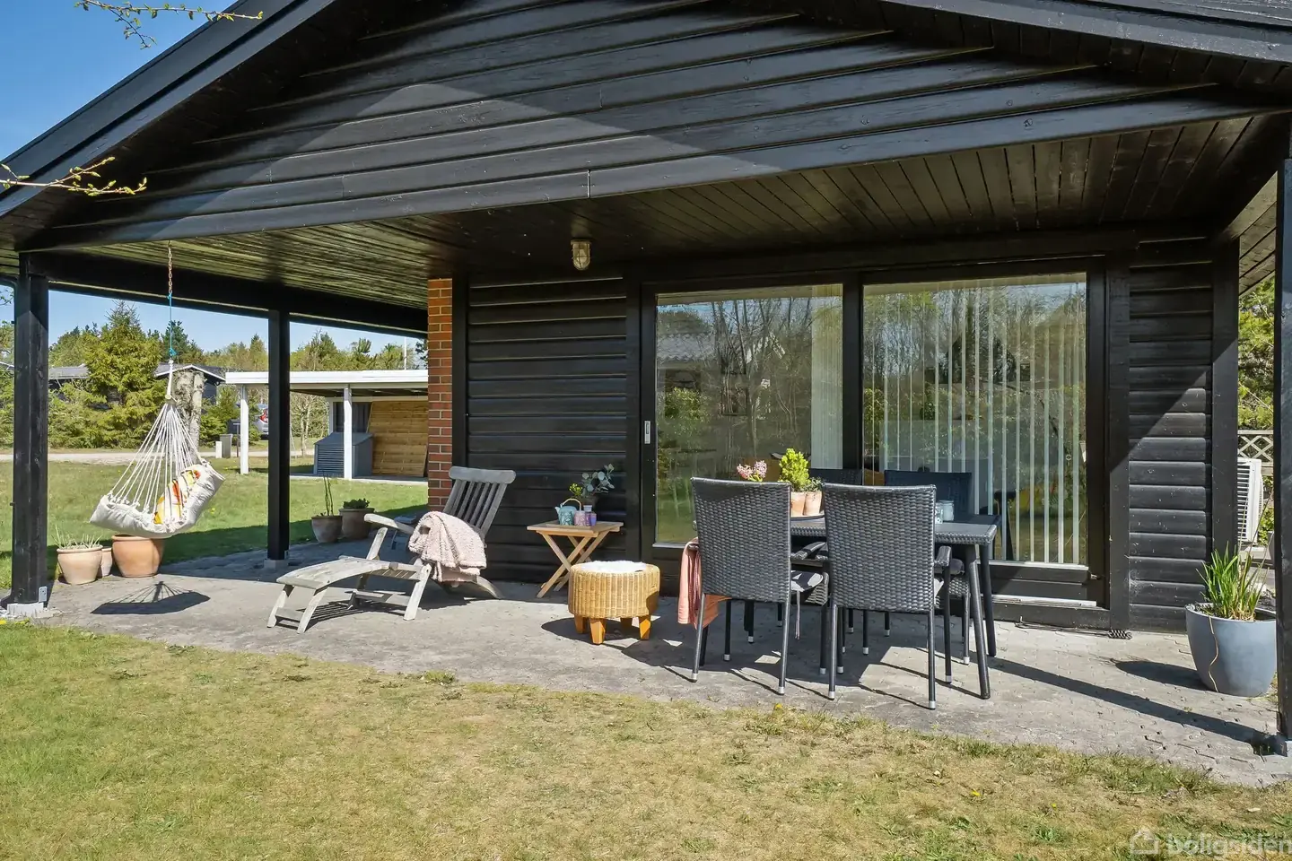 Indbydende og moderniseret sommerhus tæt på strand og havn – pohled 3