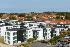 Ejerlejlighed på Strandvejen 84, 1. th., 8400 Ebeltoft