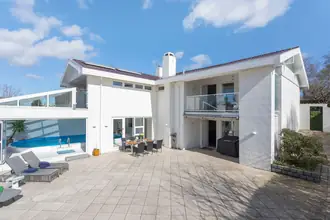 Villa på Stenhøjgårdsvej 15, 3460 Birkerød