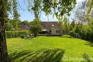 Villa på Holbækvej 250, 4000 Roskilde