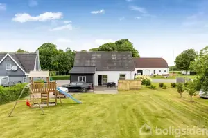 Villa på Esbjergvej 57, 6650 Brørup