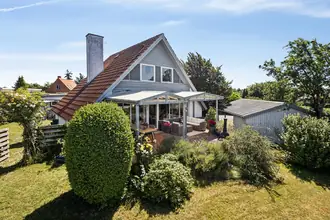Villa på Holmebuen 18, 2690 Karlslunde