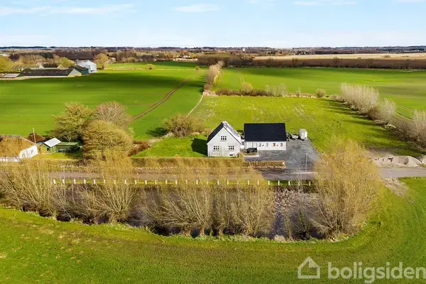 Villa på Kullerup Byvej 5, 5853 Ørbæk