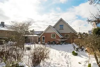 Villa på Holmegårdsvej 11, 8270 Højbjerg