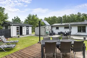 Fritidshus på Mågevej 1, Hou, 9370 Hals