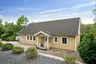 Villa på Grønningen 2A, Horn, 8882 Fårvang