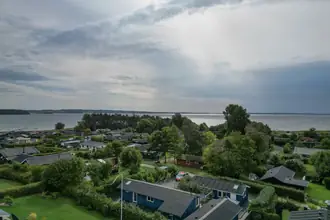 Fritidshus på Stenvendervej 8, Følle Strand, 8410 Rønde