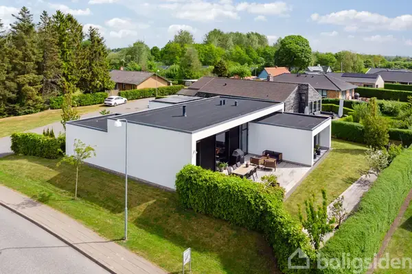 Villa på Ingerslevvænget 2, 8310 Tranbjerg J