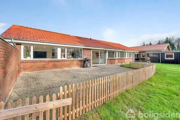 Villa på Industrivej 5, 8830 Tjele