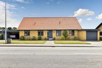 Villa på Kollundvej 36, Lind, 7400 Herning