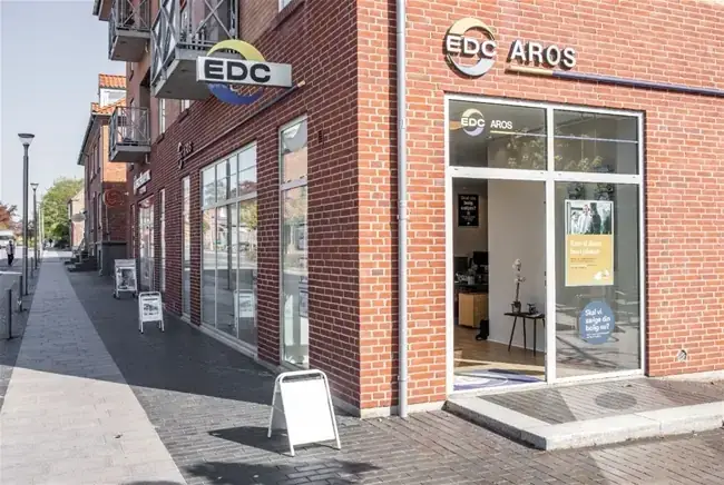 EDC AROS, Hornslet - Mørke